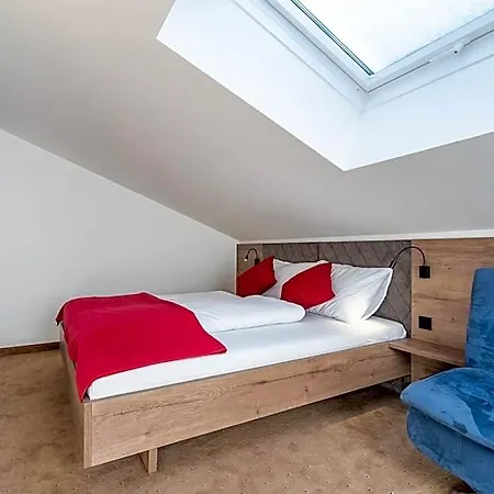 Bergappartements Proell Клайнарль